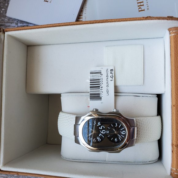 Philip Stein Signature comes w/4 pairs of straps main image 7